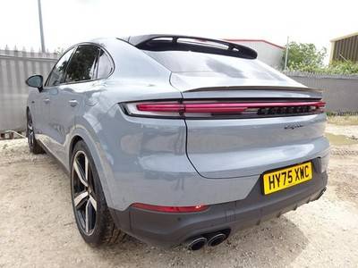 2025 75 REG PORSCHE CAYENNE V6 E-HYBRID AUTO COUPE DAMAGED REPAIRABLE SALVAGE - £59,995 -
