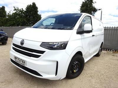 2025 75 REG VOLKSWAGEN TRANSPORTER T30 COMMERCE DIESEL VAN DAMAGED SALVAGE - £18,995 -