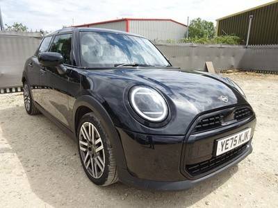 2025 75 REG MINI COOPER CLASSIC C AUTO DAMAGED REPAIRABLE SALVAGE - £11,750 -