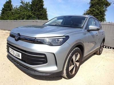 2025 75 REG VOLKSWAGEN TIGUAN MATCH ETSI AUTO DAMAGED REPAIRABLE SALVAGE - £16,995 -