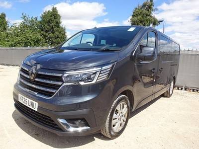 2025 25 REG RENAULT TRAFIC LL30 EXTRA BLUE DIESEL AUTO 9 SEATS DAMAGED SALVAGE - £21,750 -