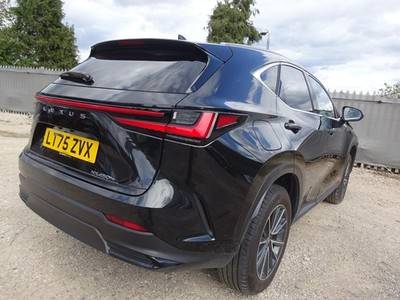 2025 75 REG LEXUS NX 450H + PREMIUM PHEV HYBRID AUTO DAMAGED REPAIRABLE SALVAGE - £17,995 -