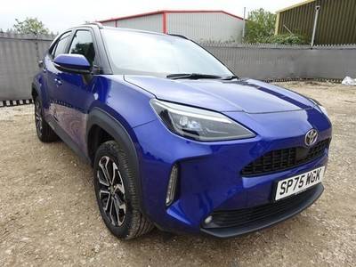 2025 75 REG TOYOTA YARIS CROSS DESIGN HEV HYBRID AUTO DAMAGED REPAIRABLE SALVAGE - £10,750 -