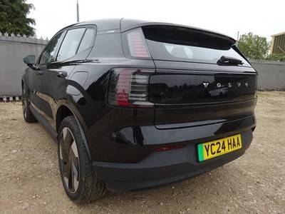 2024 24 REG VOLVO EX30 PLUS ELECTRIC AUTO DAMAGED REPAIRABLE SALVAGE - £10,995 -