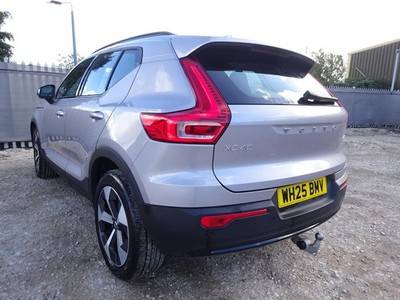 2025 25 REG VOLVO XC40 + B4 AUTO DAMAGED REPAIRABLE SALVAGE - £12,750 -
